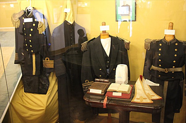 106-Фрегат-музей «Президент Сармьенто»